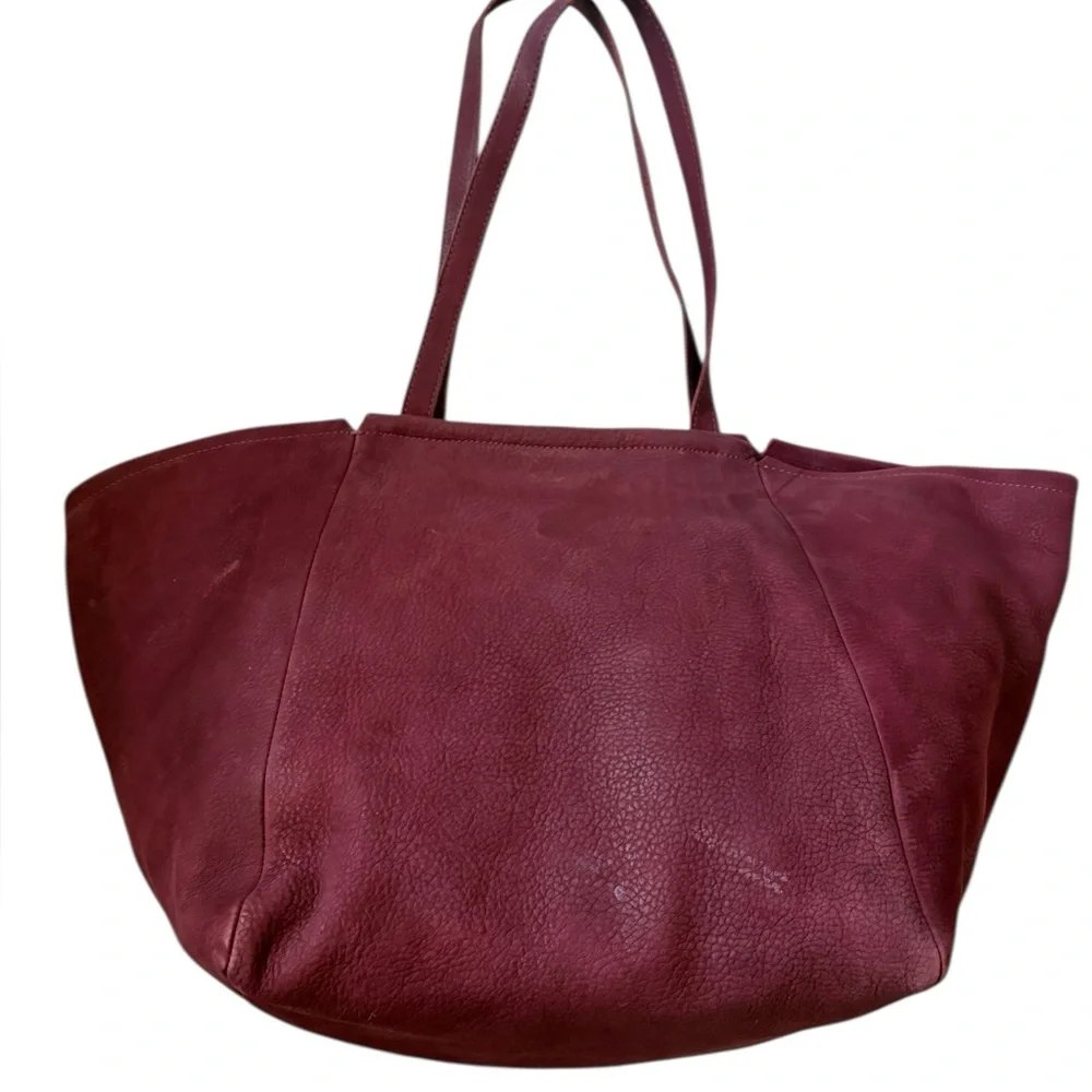 Madewell Slouchy Suede Carry All Shoulder Tote in Pinot Noir - Picture 2 of 15
